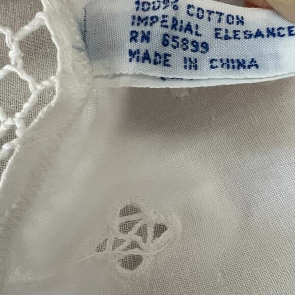 Imperial Elegance Table Runner Doily Dining Room Vintage White 64 x 15 in - Picture 6 of 9